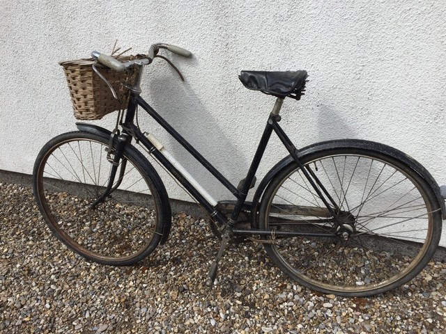 triumph ladies bike